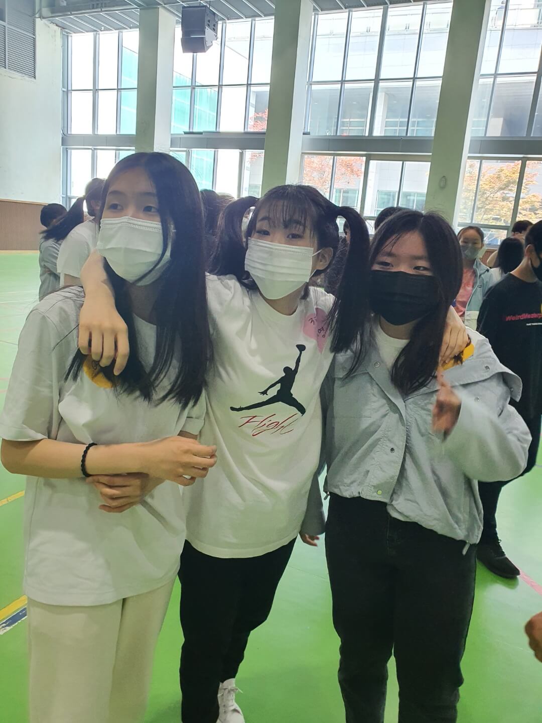 KakaoTalk_20220529_230436040_05.jpg